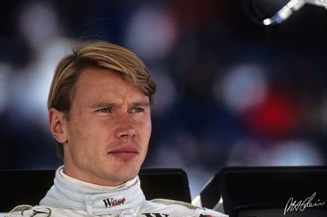 Hakkinen_1997_Austria_03_PHC.jpg