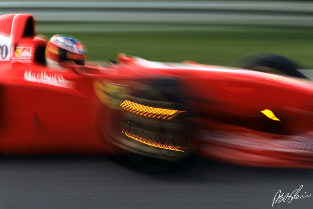 Schumacher_1997_Estoril-Test_09_PHC.jpg