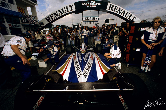 Villeneuve_1997_Jerez_06_PHC.jpg