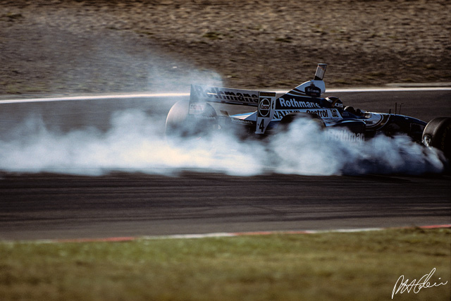 Frentzen_1997_Nurburgring_01_PHC.jpg