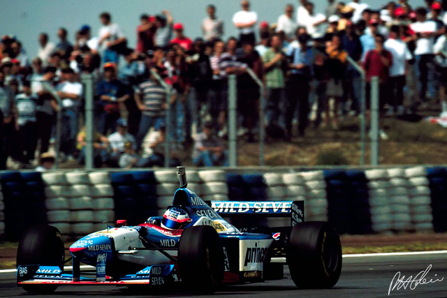 Alesi_1997_Spain_01_PHC.jpg