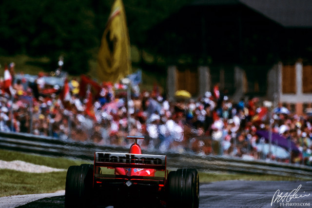 Schumacher_1998_Austria_16_PHC.jpg