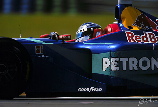 Alesi_1998_France_02_PHC.jpg