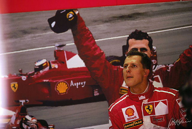 Schumacher_1998_France_04_PHC.jpg