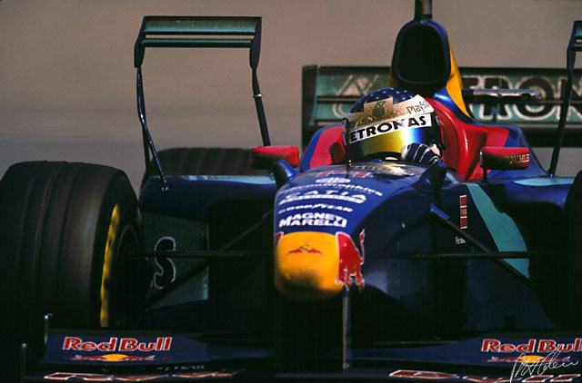 Alesi_1998_Imola_01_PHC.jpg