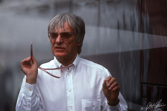 Ecclestone_1998_Nurburgring_01_PHC.jpg