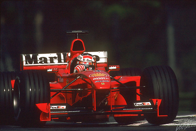 Schumacher_1999_Imola_07_PHC.jpg