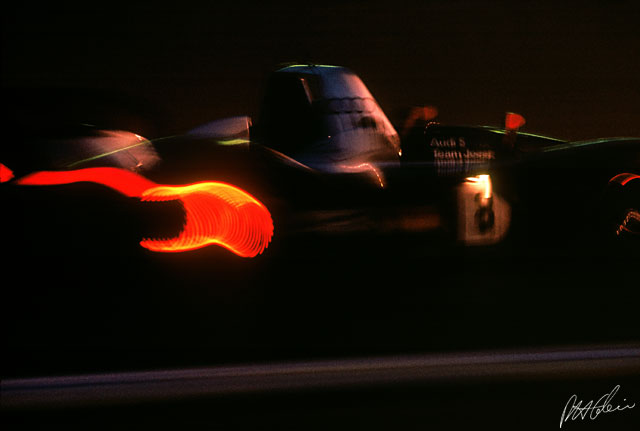 Audi_1999_LeMans_01_PHC.jpg