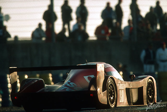 Toyota_1999_LeMans_02_PHC.jpg