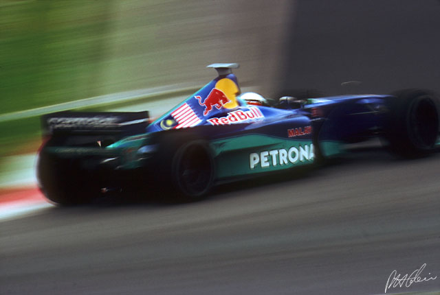 Alesi_1999_Malaysia_01_PHC.jpg