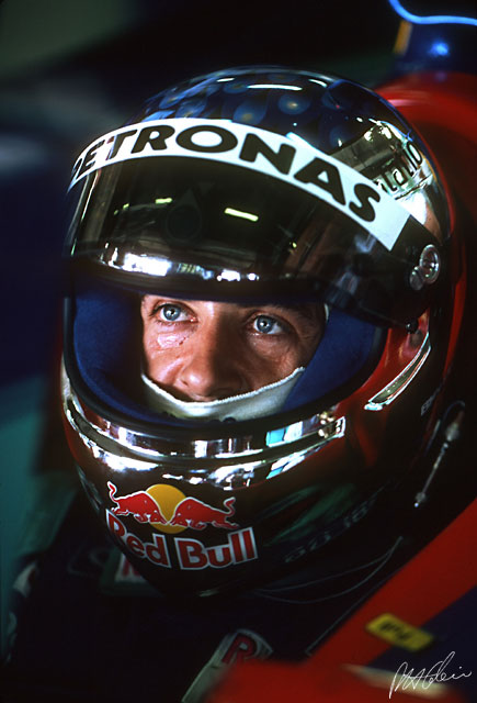 Alesi_1999_Spain_01_PHC.jpg