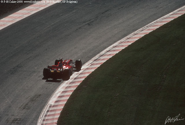 Schumacher_2000_Belgium_01_PHC.jpg