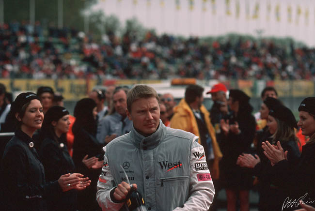 Hakkinen_2000_Imola_02_PHC.jpg