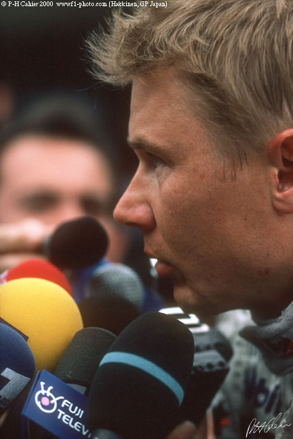 Hakkinen_2000_Japan_01_PHC.jpg