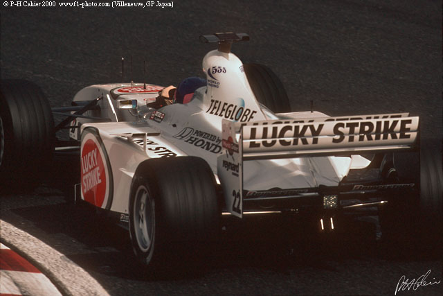 Villeneuve_2000_Japan_01_PHC.jpg