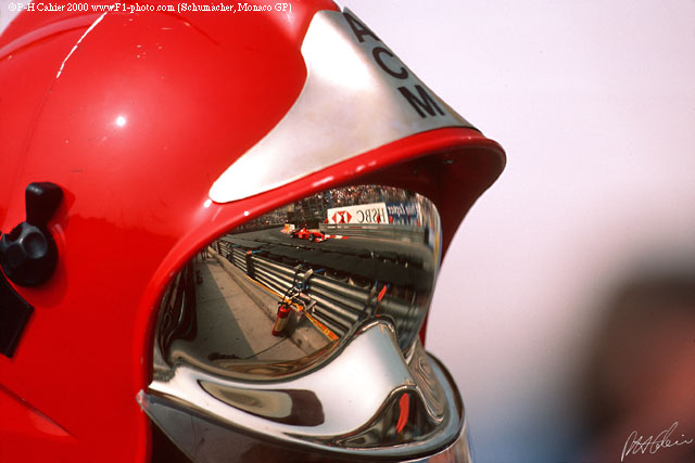 Schumacher_2000_Monaco_04_PHC.jpg