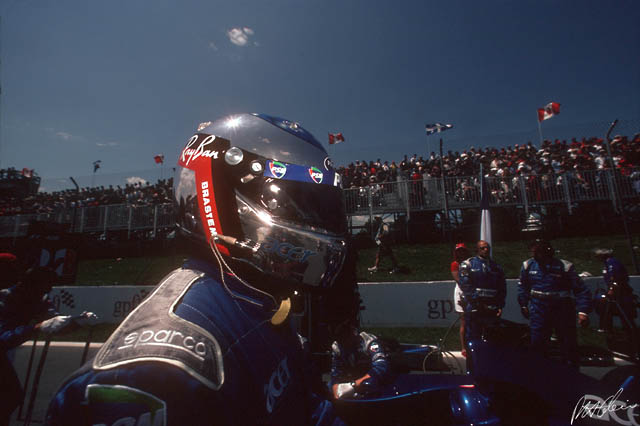 Alesi_2001_Canada_02_PHC.jpg