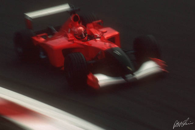 Schumacher_2001_Italy_02_PHC.jpg