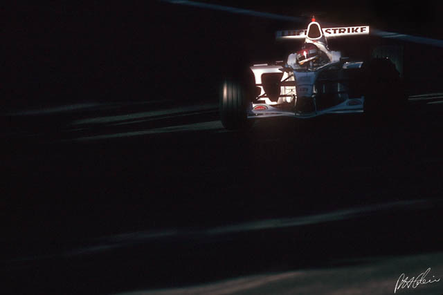 Villeneuve_2001_Italy_02_PHC.jpg