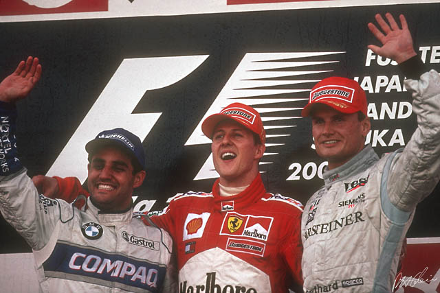 Podium_2001_Japan_01_PHC.jpg