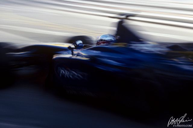 Alesi_2001_Monaco_03_PHC.jpg