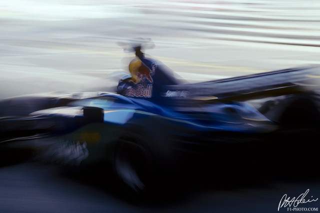 Raikkonen_2001_Monaco_01_PHC.jpg