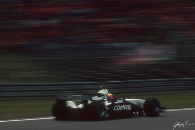 RalfSchumacher_2001_Nurburgring_02_PHC.jpg