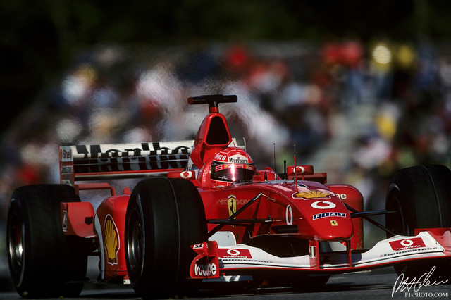 Schumacher_2002_Imola_05_PHC.jpg