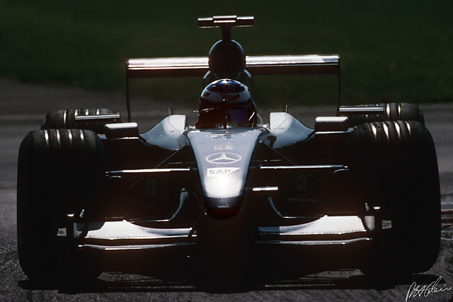 Raikkonen_2002_Italy_02_PHC.jpg