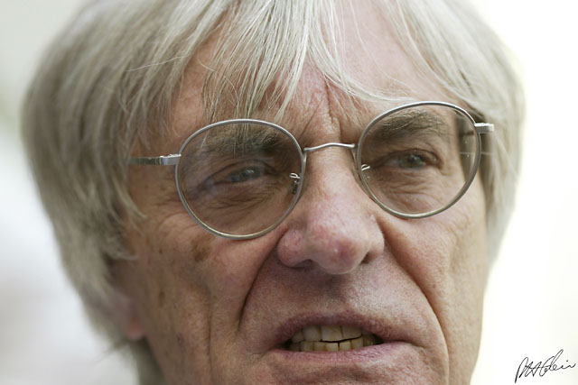 Ecclestone_2002_Monaco_01_PHC.jpg