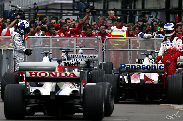 Drivers_2003_England_01_PHC.jpg