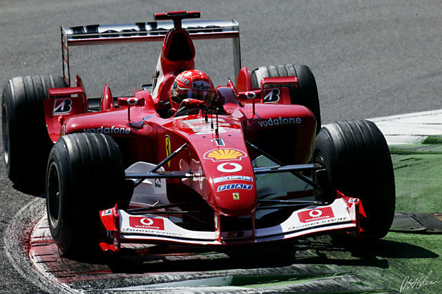 Schumacher_2003_Italy_01_PHC.jpg