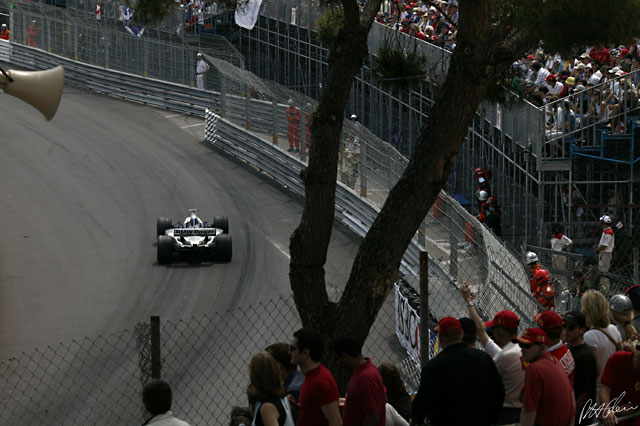 Montoya_2003_Monaco_05_PHC.jpg