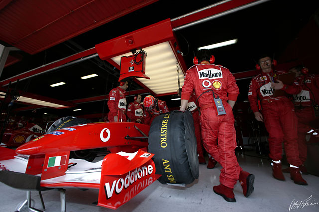 Schumacher_2003_Spain_05_PHC.jpg