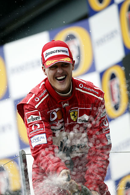 Schumacher_2004_Australia_06_PHC.jpg