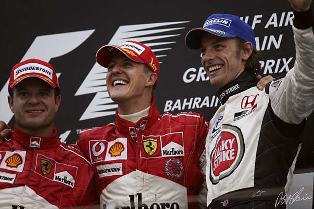 Podium_2004_Bahrain_01_PHC.jpg