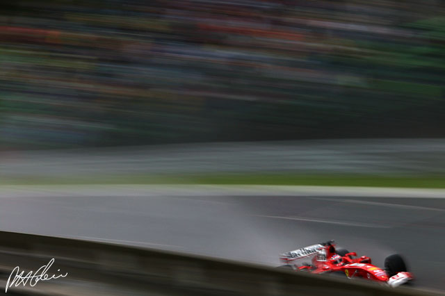 Barrichello_2004_Belgium_01_PHC.jpg