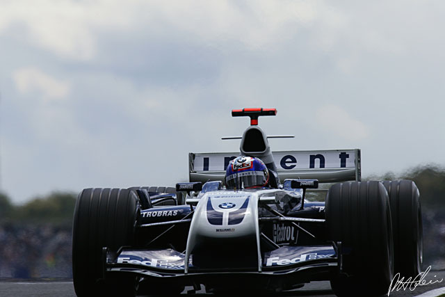 Montoya_2004_England_02_PHC.jpg