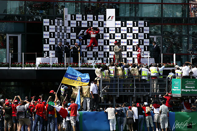 Podium_2004_France_01_PHC.jpg