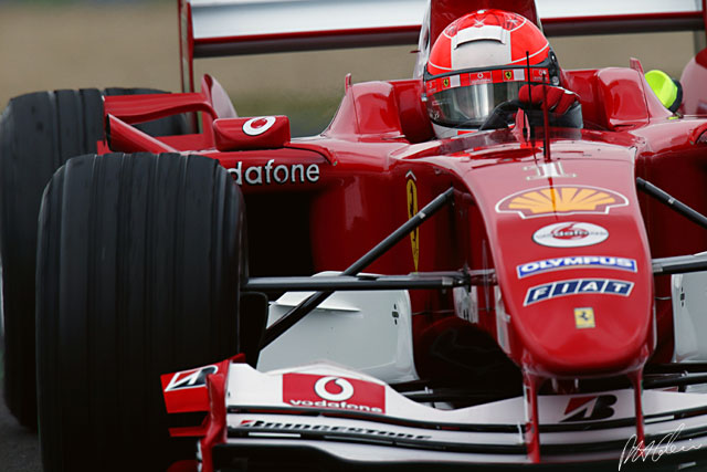 Schumacher_2004_France_01_PHC.jpg