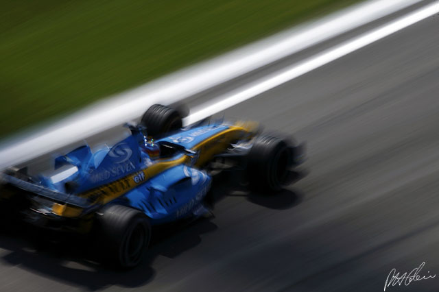 Alonso_2004_Imola_02.jpg