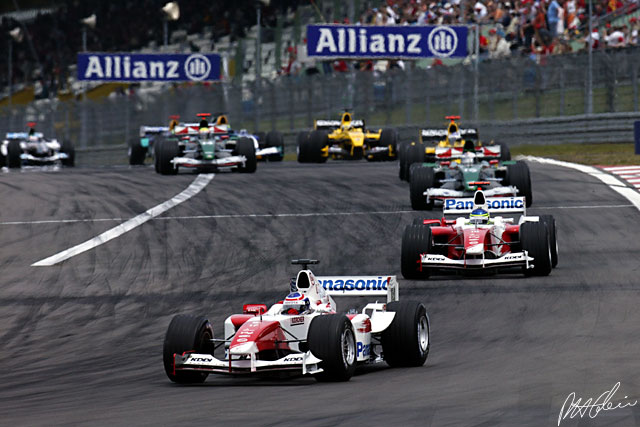 Toyota_2004_Nurburgring_03_PHC.jpg