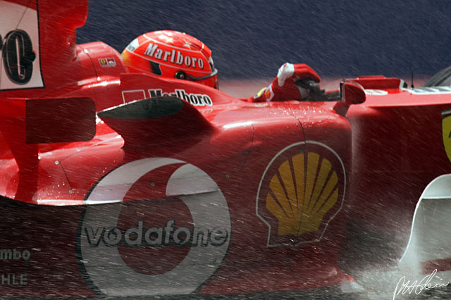 Schumacher_2005_Australia_01_PHC.jpg