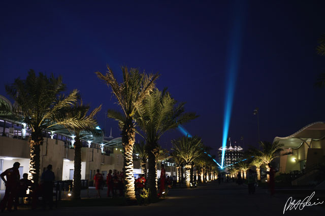 Atmosphere_2005_Bahrain_04_PHC.jpg