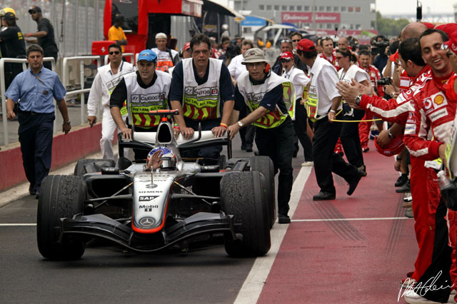 Raikkonen_2005_Canada_04_PHC.jpg