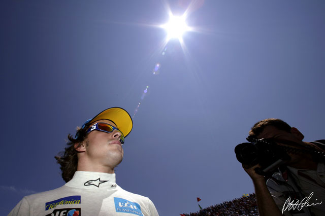 Alonso_2005_France_02_PHC.jpg