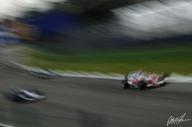 Trulli_2005_Imola_02_PHC.jpg