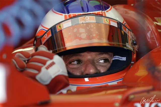 Barrichello_2005_Italy_01_PHC.jpg