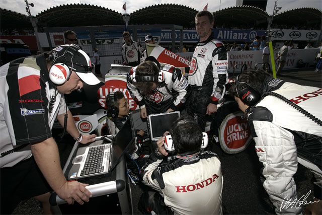 Honda_2005_Japan_01_PHC.jpg