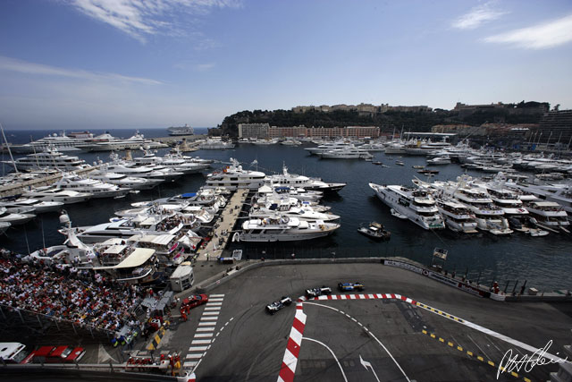 Racing_2005_Monaco_01_PHC.jpg